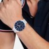 Reloj Tommy Hilfiger acero esfera azul - Imagen 2